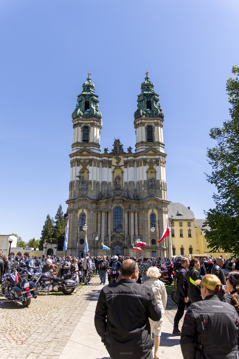 motocyklem-do-krzeszowa-124590