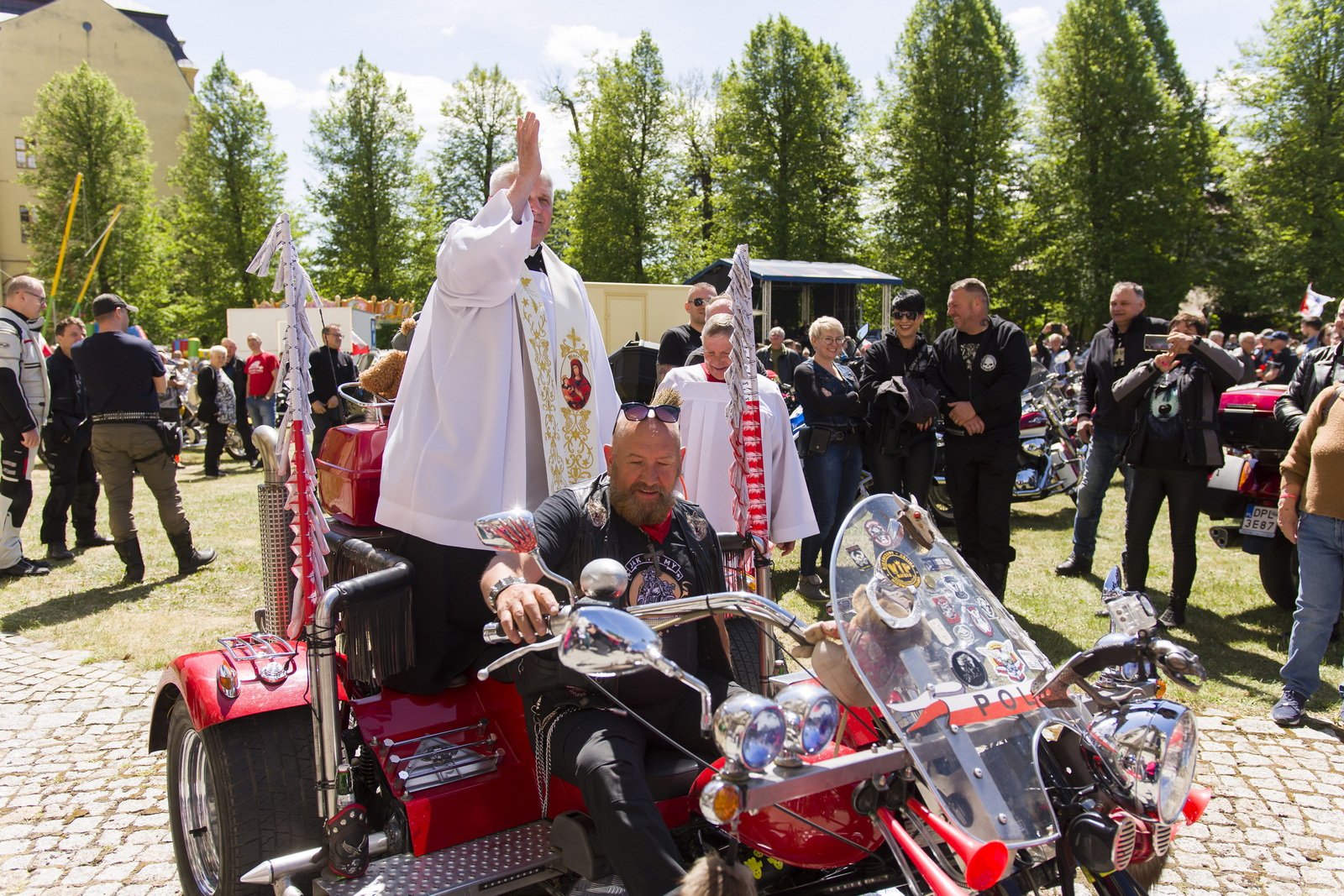 motocyklem-do-krzeszowa-124590