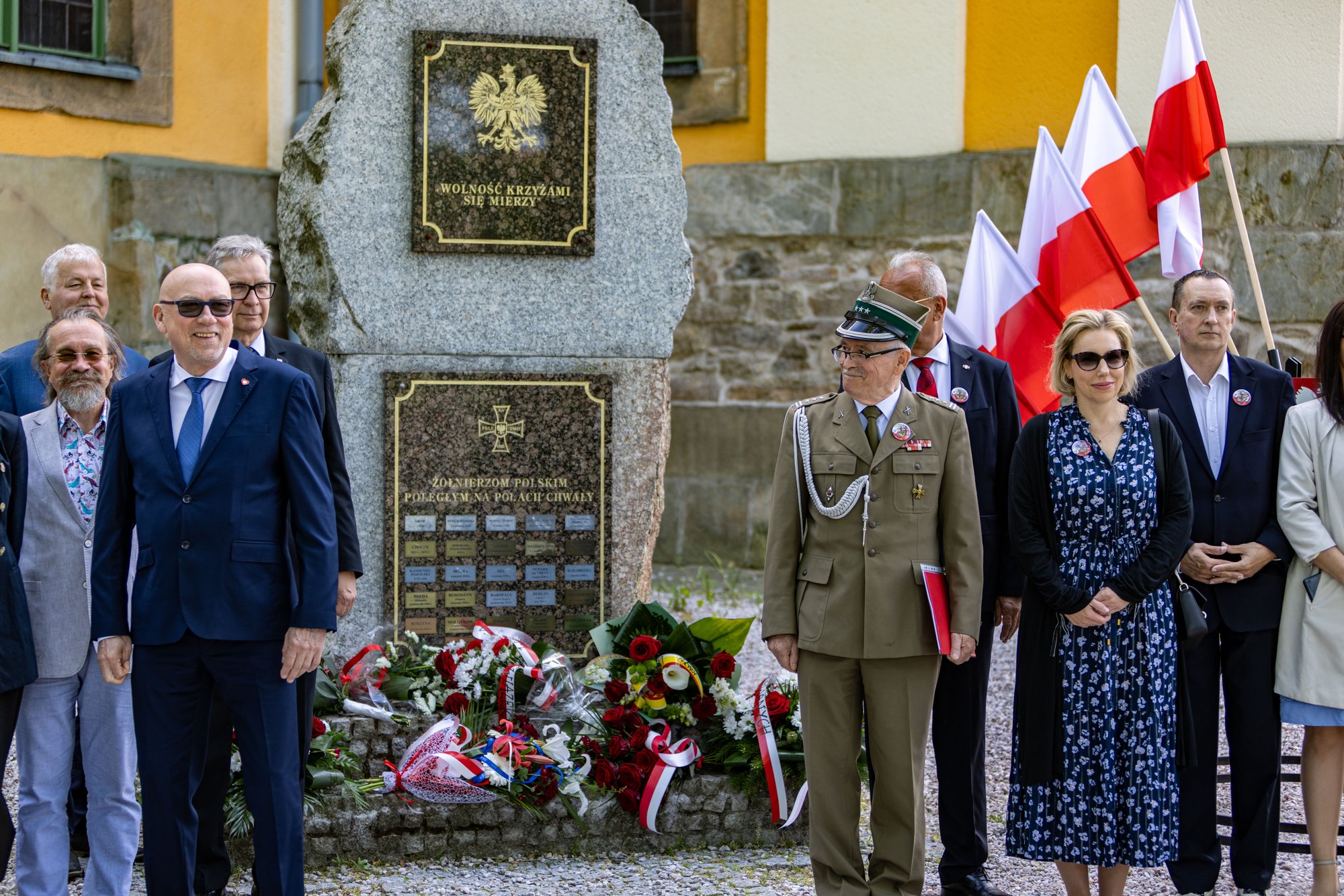 kwiaty-w-rocznice-bitwy-o-monte-cassino-124675