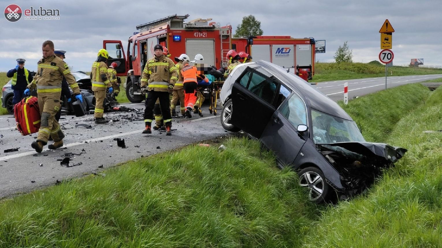 audi-kontra-saab-kierowcy-cudem-przezyli-124717