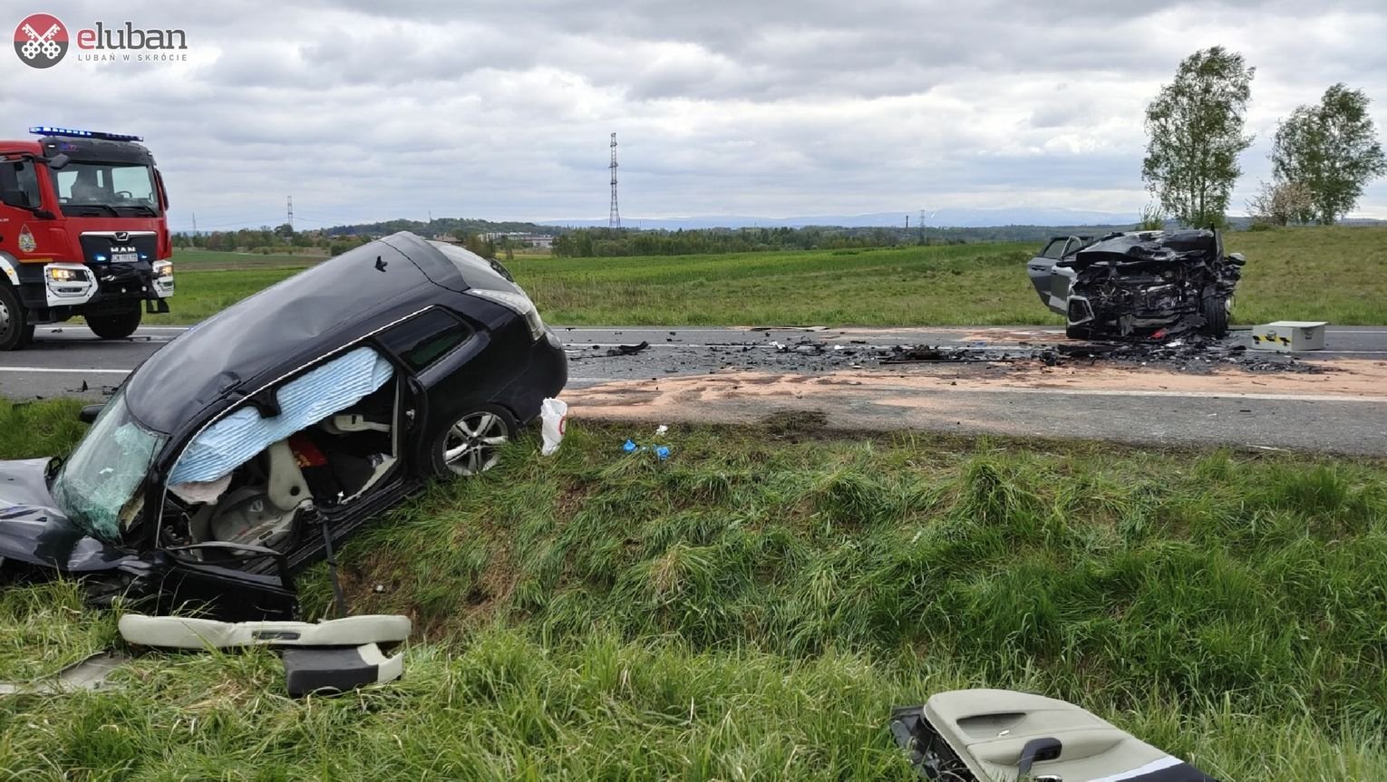 audi-kontra-saab-kierowcy-cudem-przezyli-124717