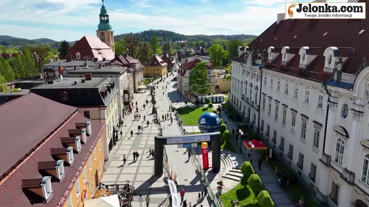 cieplice-zaczeo-sie-od-jelenia-124796
