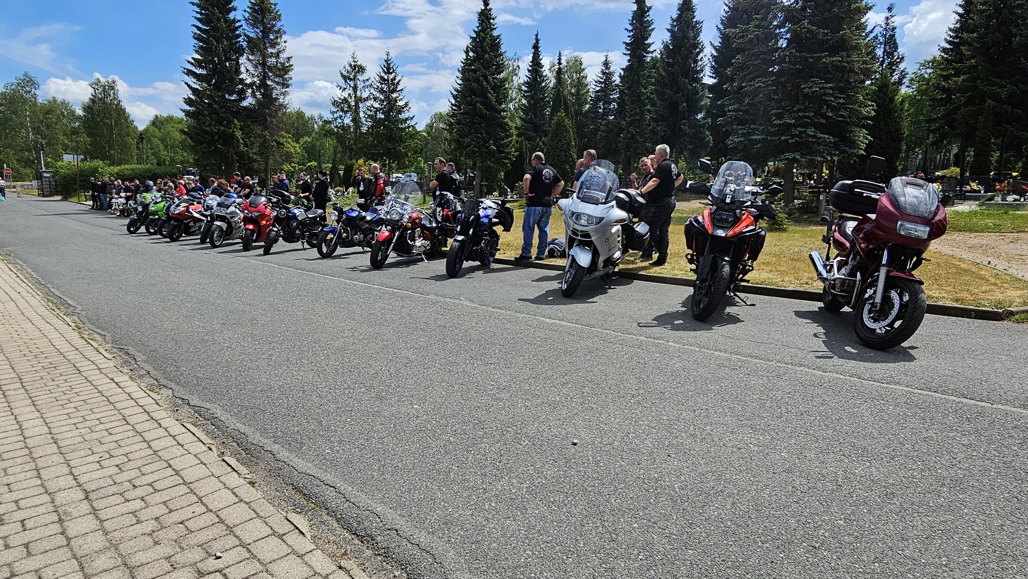 pozegnanie-motocyklisty-124840