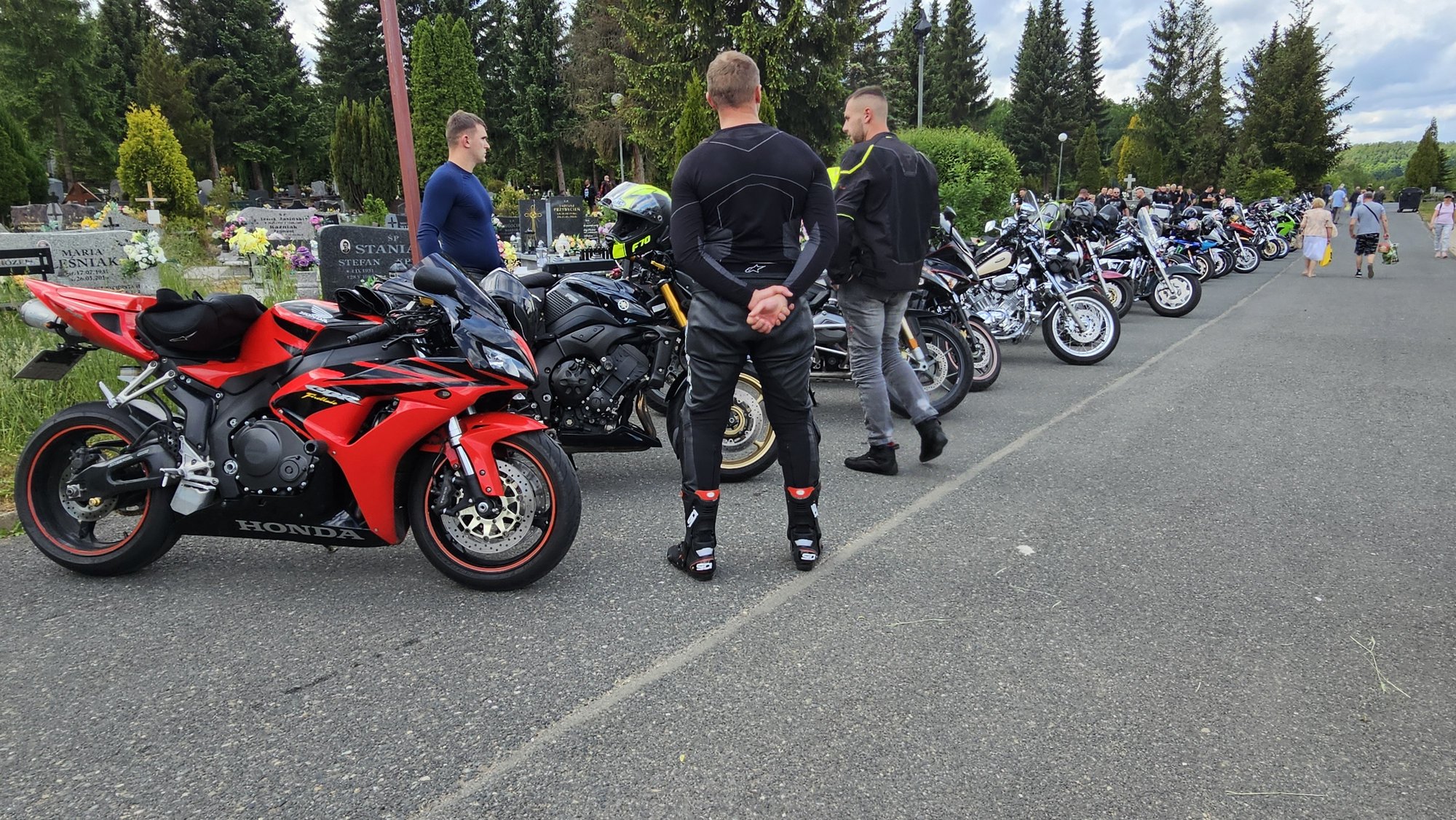 pozegnanie-motocyklisty-124840