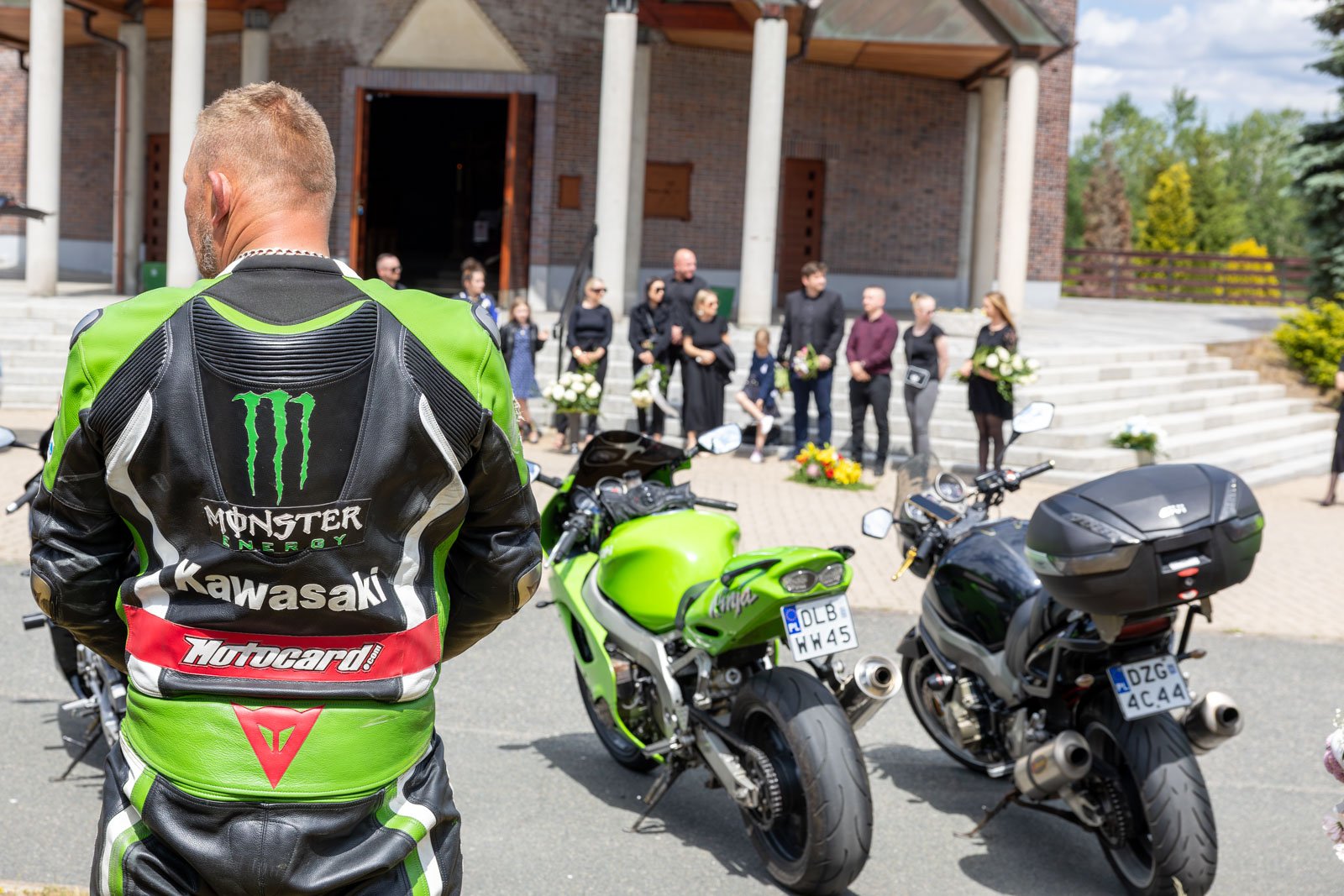 pozegnanie-motocyklisty-124840