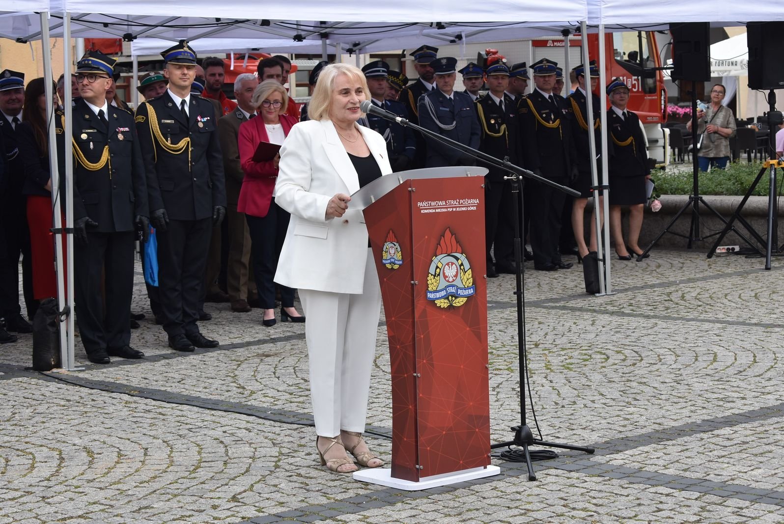 awanse-i-nagrody-dla-strazakow-124909