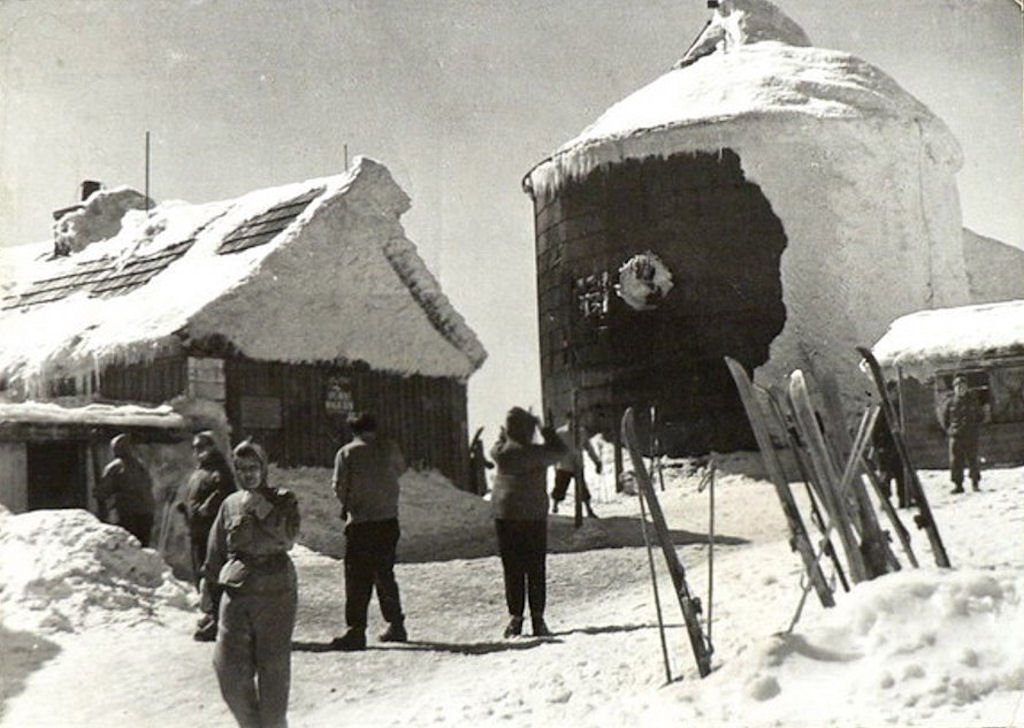 sniezka-historia-schronisk-na-szczycie-cz-1-124926