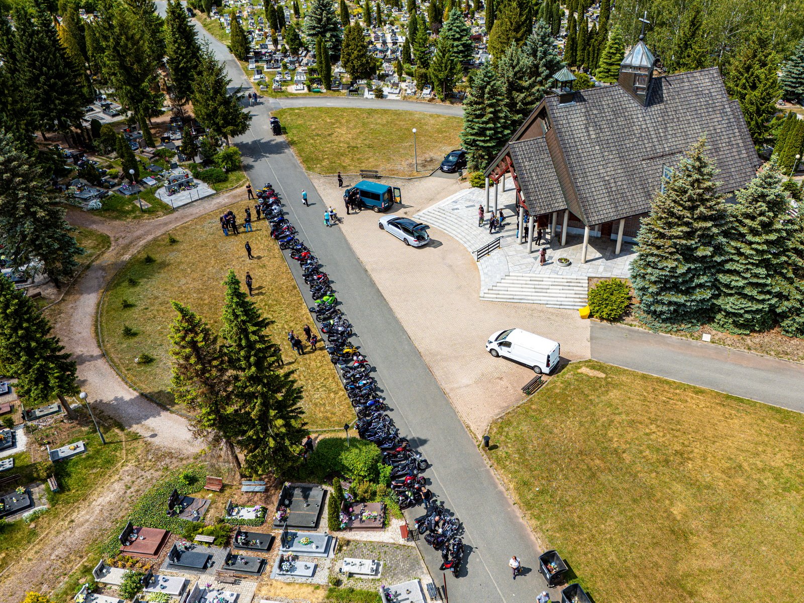 pogrzeb-motocyklisty-pozegnanie-124929