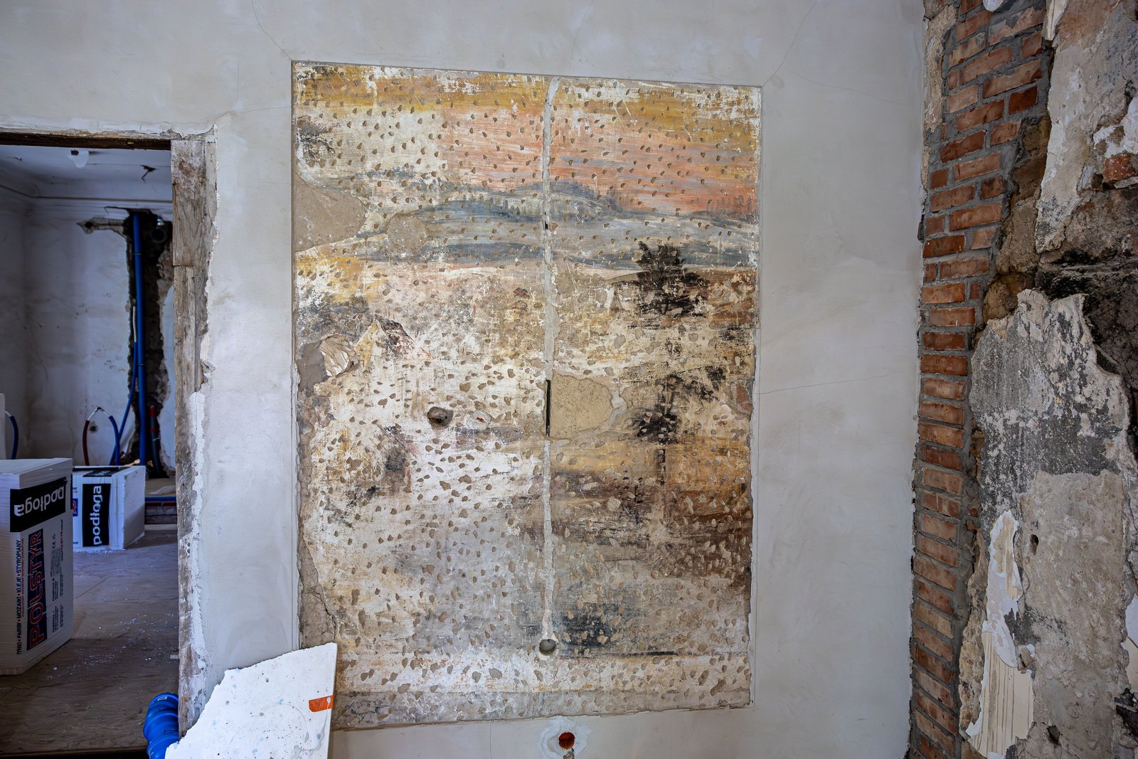 bukowiec-trwa-remont-w-paacu-124968