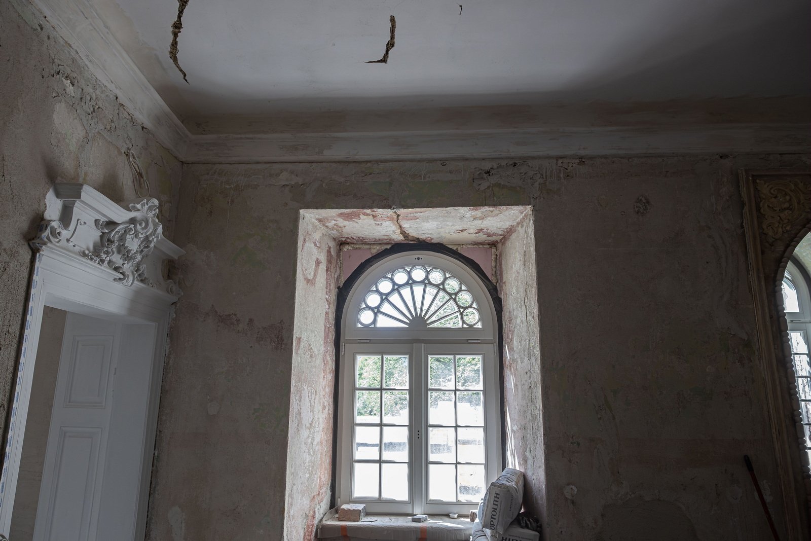 bukowiec-trwa-remont-w-paacu-124968