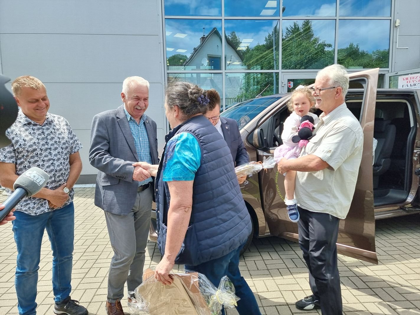 prezent-dla-rodzinnego-domu-dziecka-125000