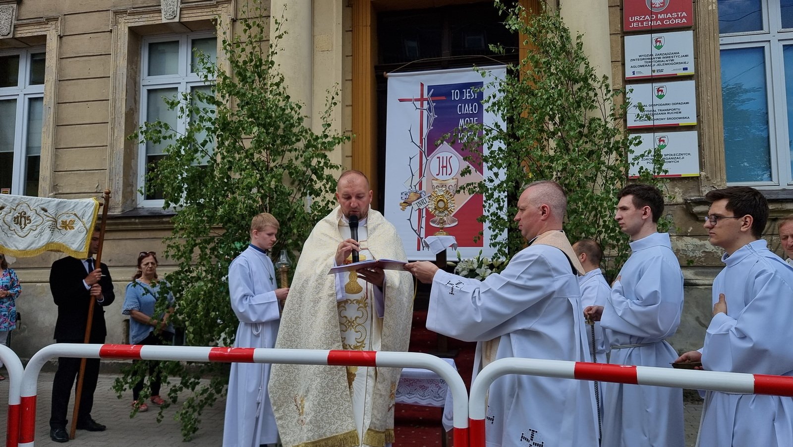 procesja-w-kosciele-garnizonowym-125013