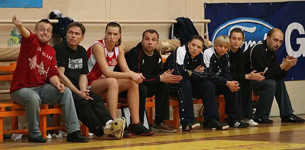 kk-azs-nie-przynioso-wstydu-w-starciu-z-inea-poznan-12506