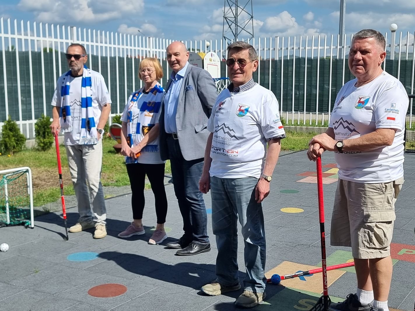 kibice-zorganizowali-zabawe-dla-dzieci-125155
