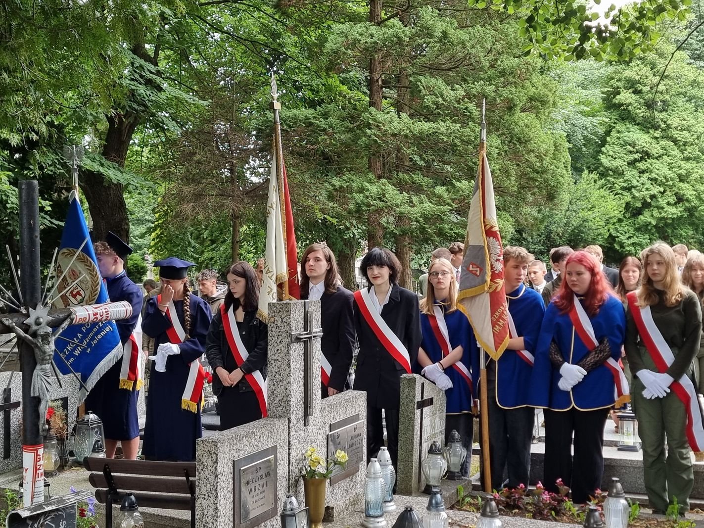 nowy-nagrobek-dla-bohatera-125258