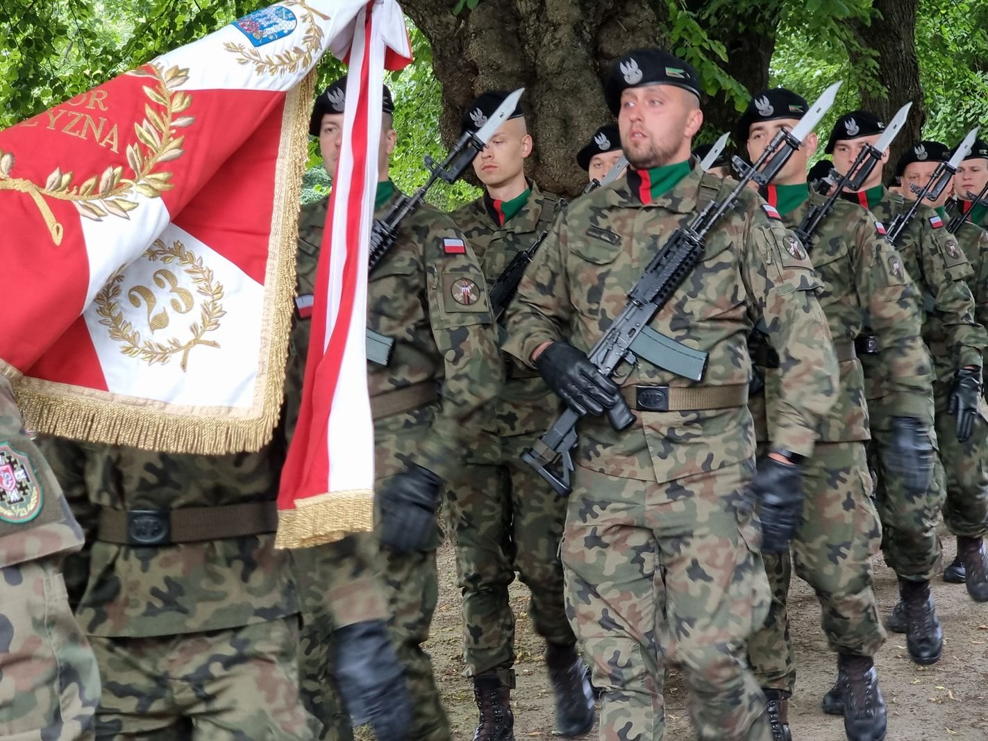 nowy-nagrobek-dla-bohatera-125258