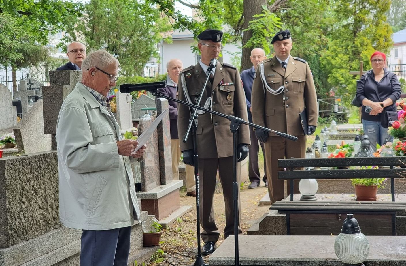 nowy-nagrobek-dla-bohatera-125258