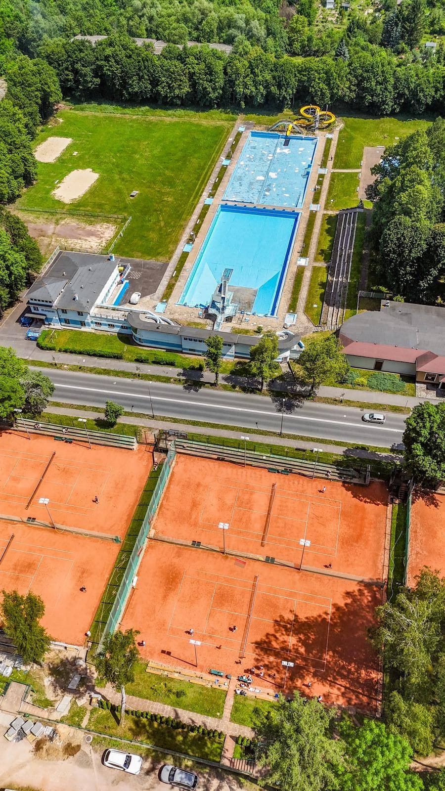 pograli-w-tenisa-125325