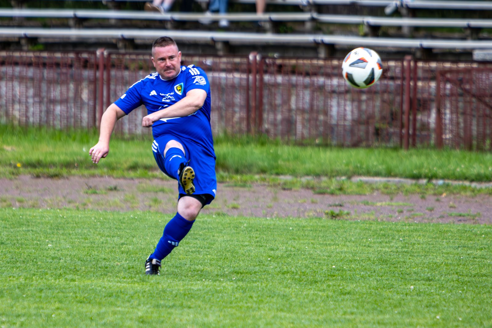 kuriozalny-gol-w-derbach-jeleniej-gory-125378