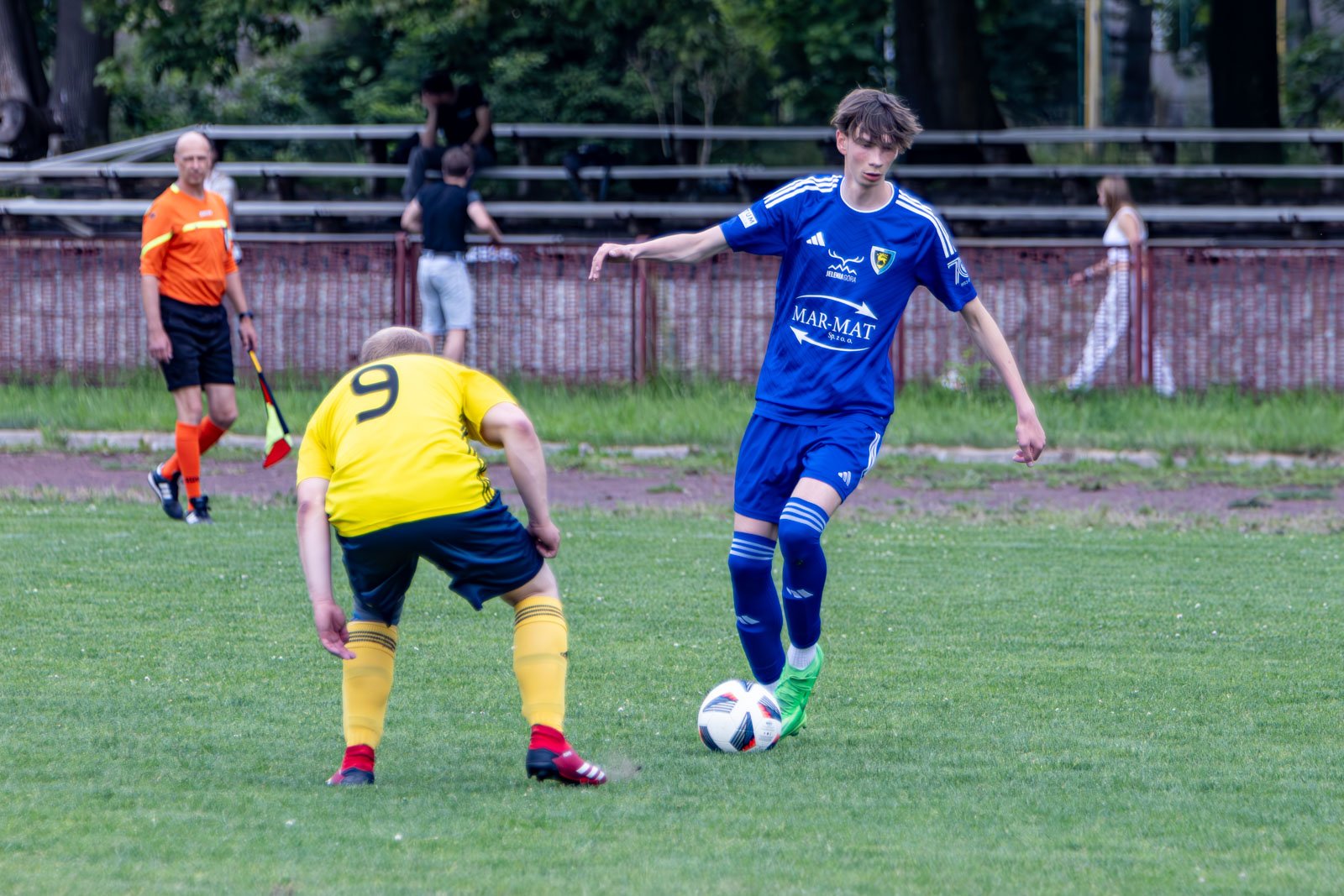 kuriozalny-gol-w-derbach-jeleniej-gory-125378
