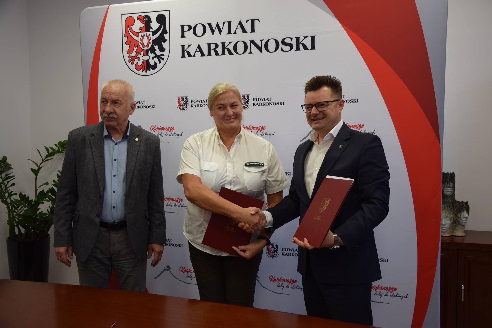 lesnicy-wspieraja-inwestycje-starostwa-125489