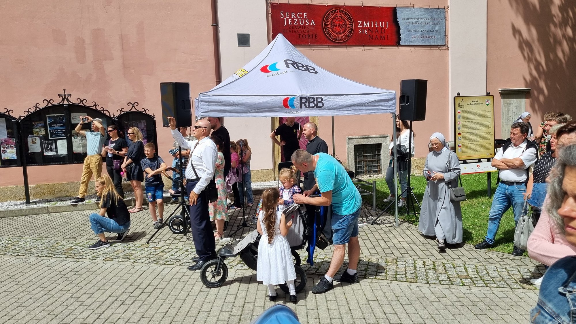 festyn-w-parafii-w-cieplicach-125509