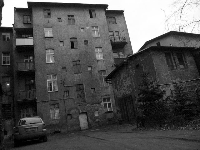 czarna-strona-miasta-12553