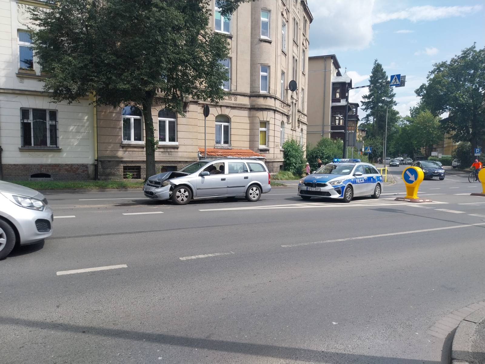 stuczka-przy-biedronce-125590