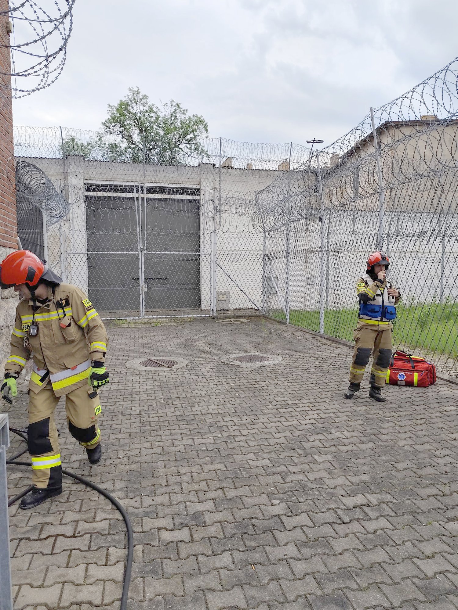 cwiczenia-strazakow-w-areszcie-125619