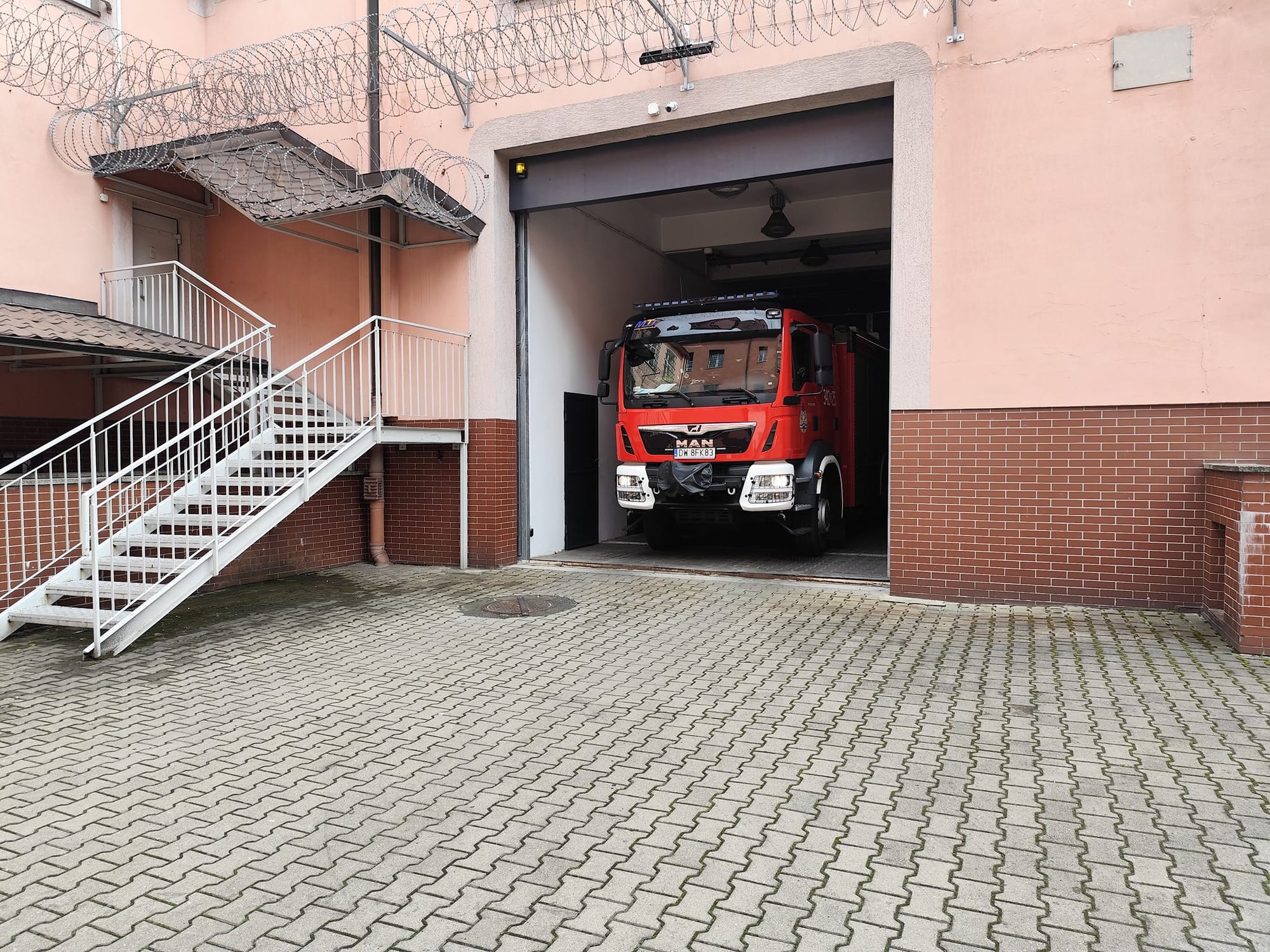 cwiczenia-strazakow-w-areszcie-125619