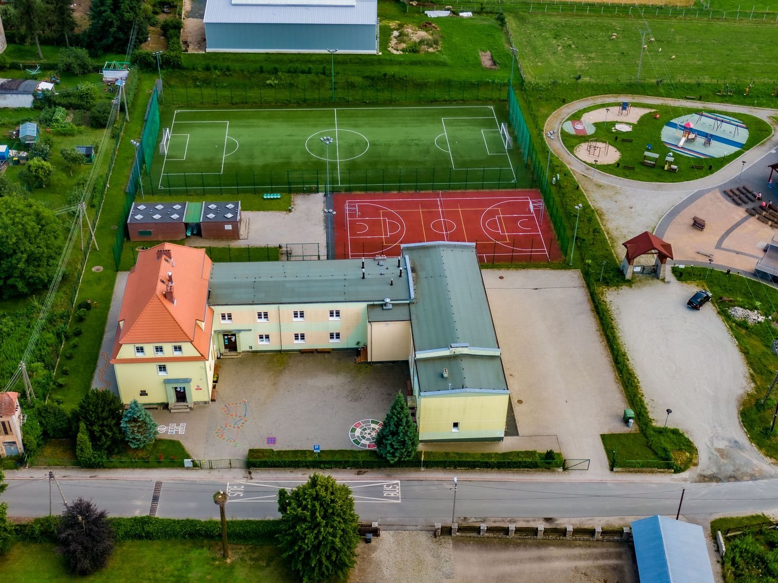 szkolne-inwestycje-w-gminie-125642