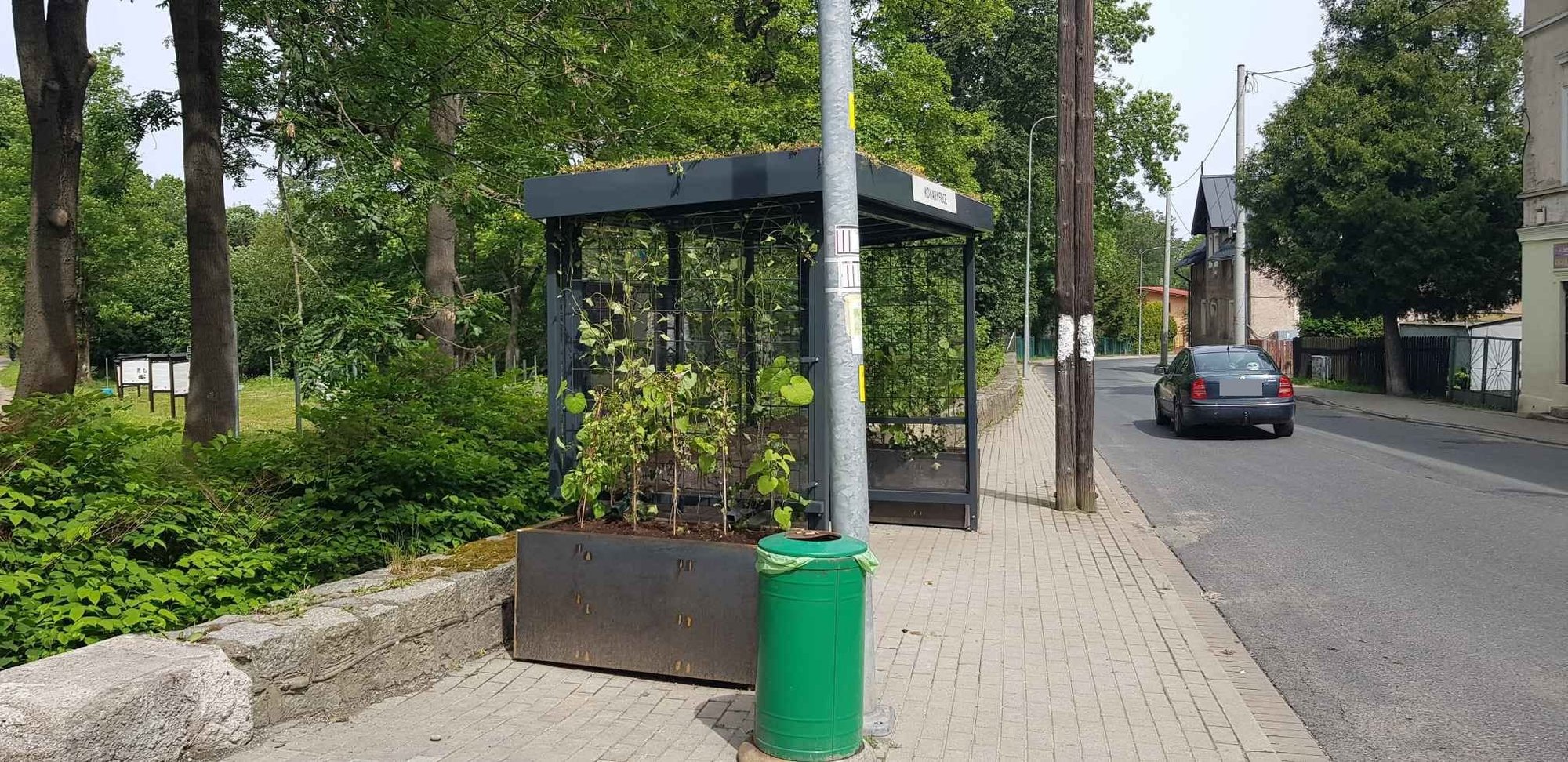 przystanki-z-grafikami-gielniaka-125805