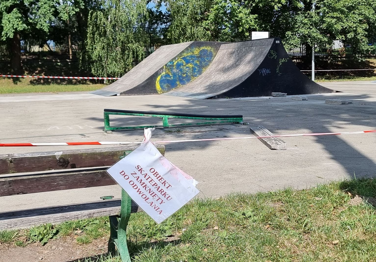 co-ze-skateparkiem-125868