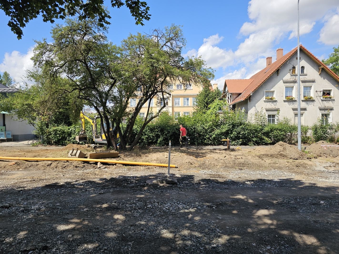patne-parkowanie-w-cieplicach-125894