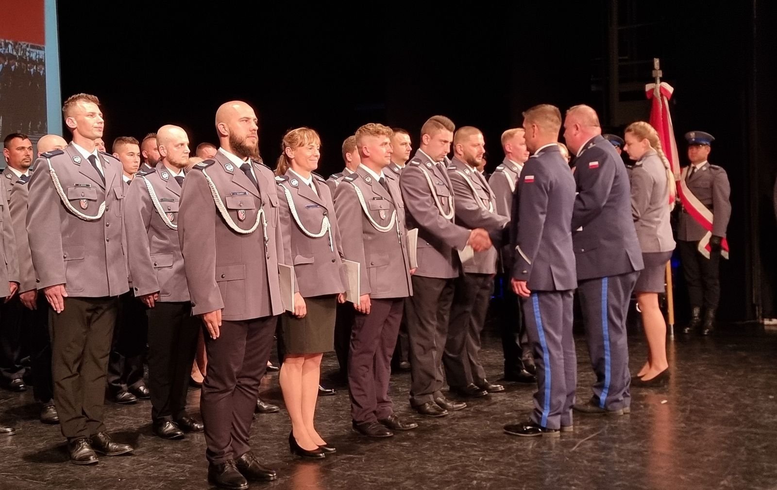 swietowali-policjanci-125903