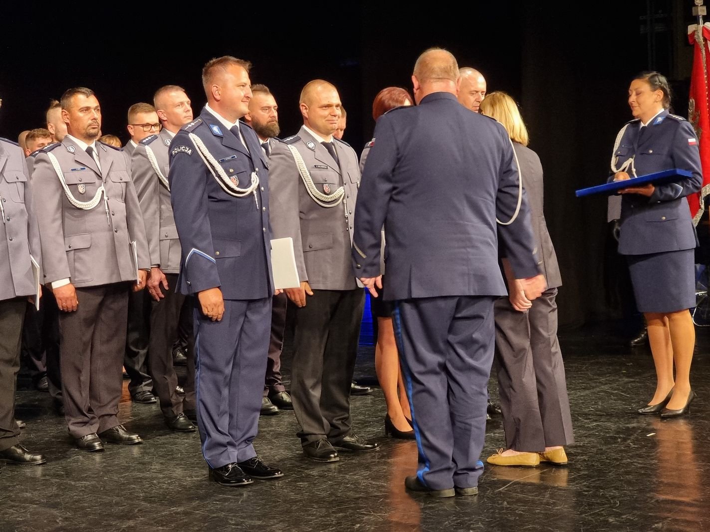 swietowali-policjanci-125903
