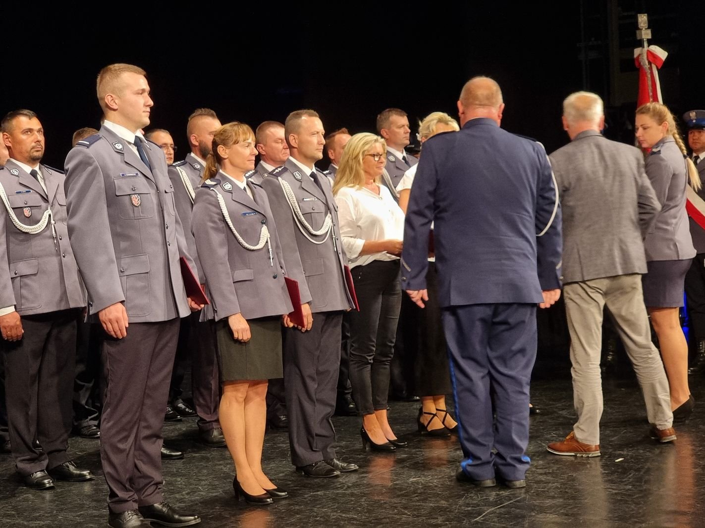 swietowali-policjanci-125903