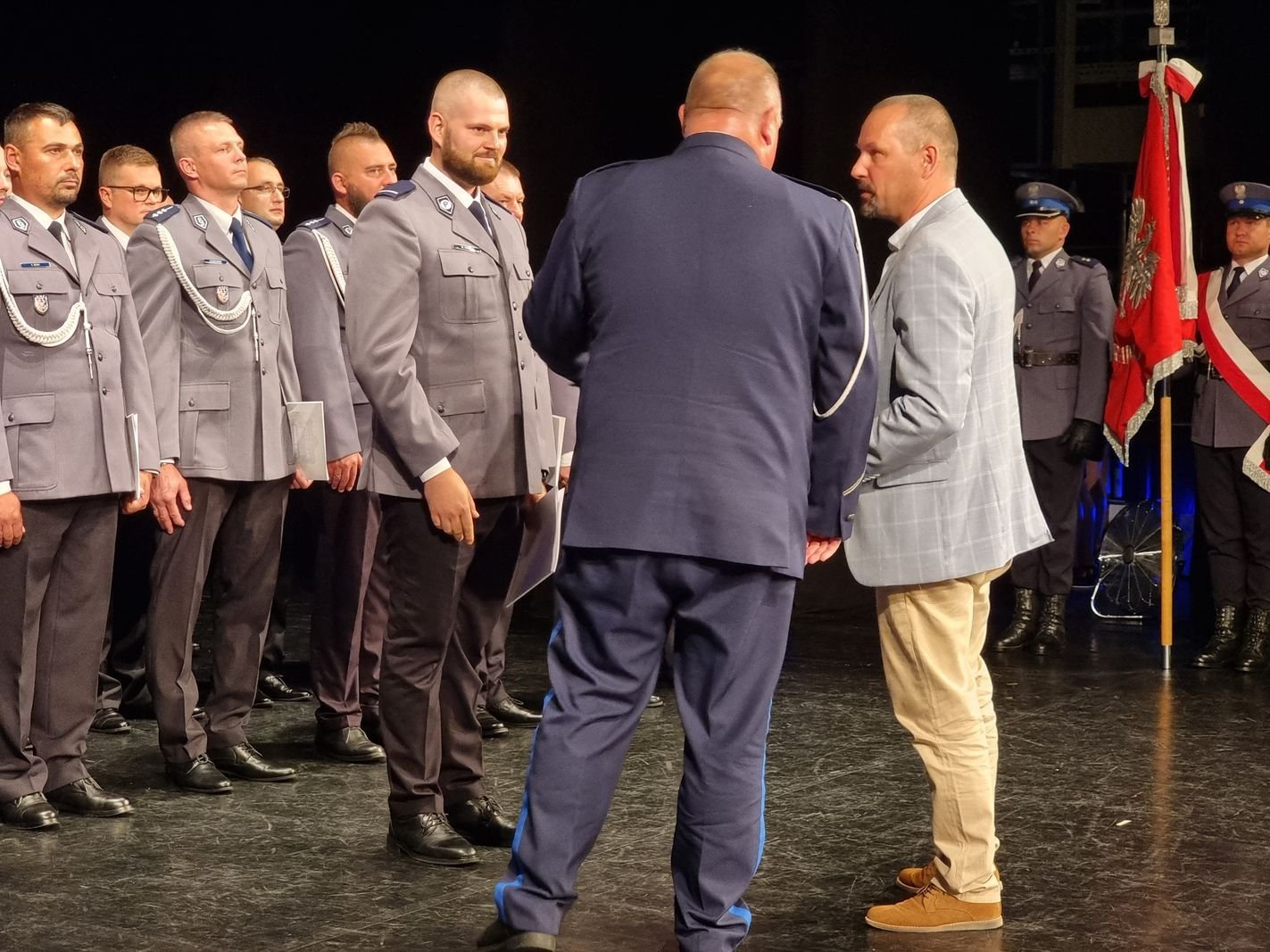 swietowali-policjanci-125903
