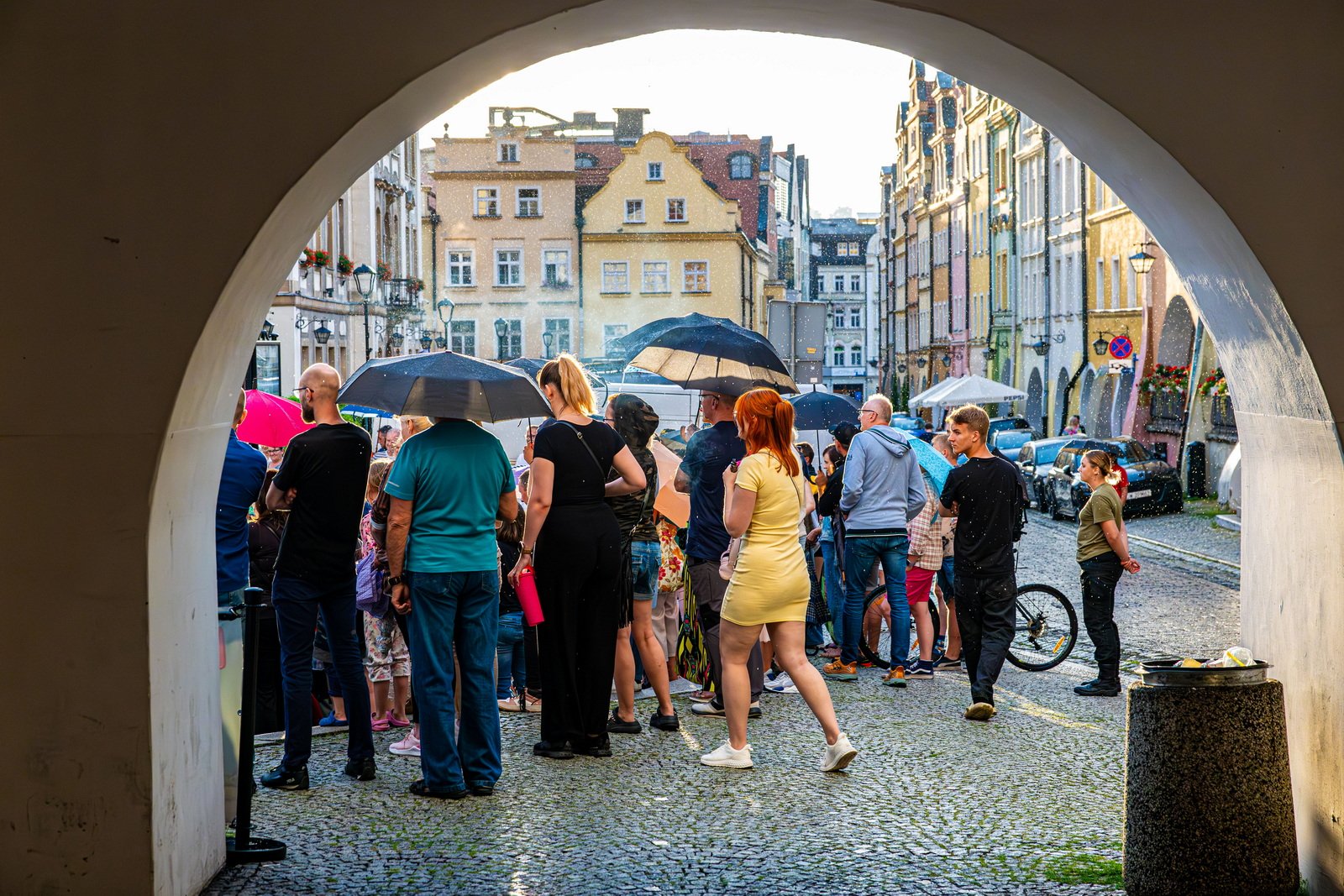 teatry-uliczne-czerwony-klaun-fotogaleria-125936