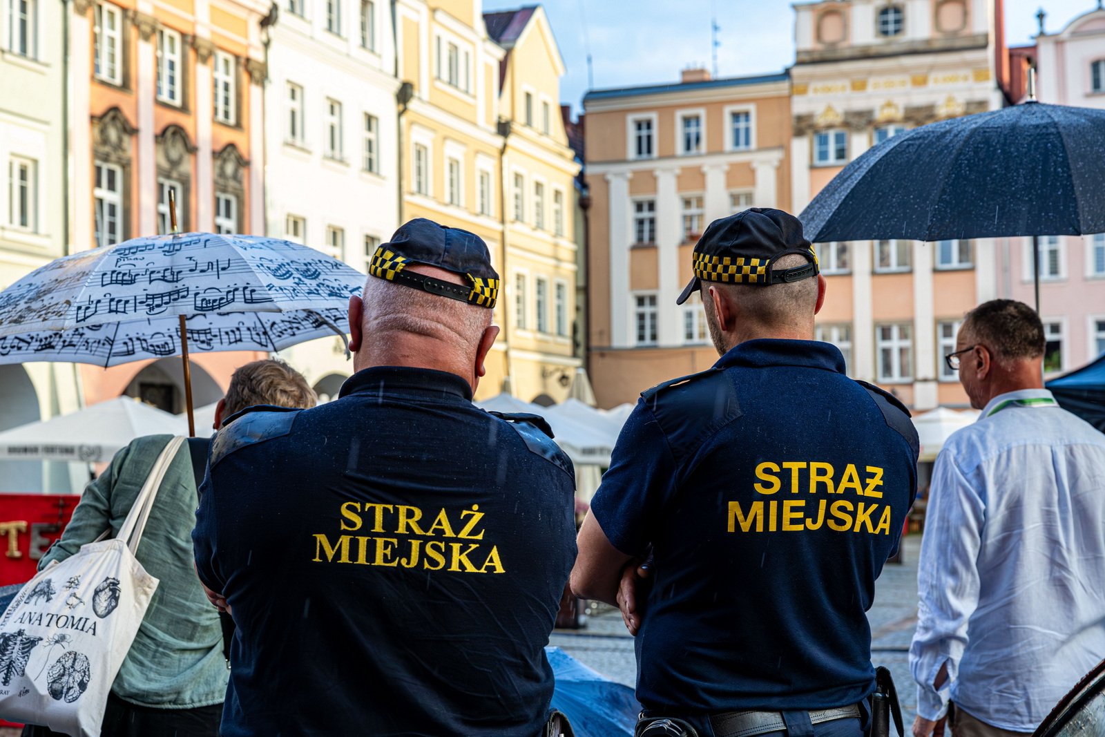 teatry-uliczne-czerwony-klaun-fotogaleria-125936