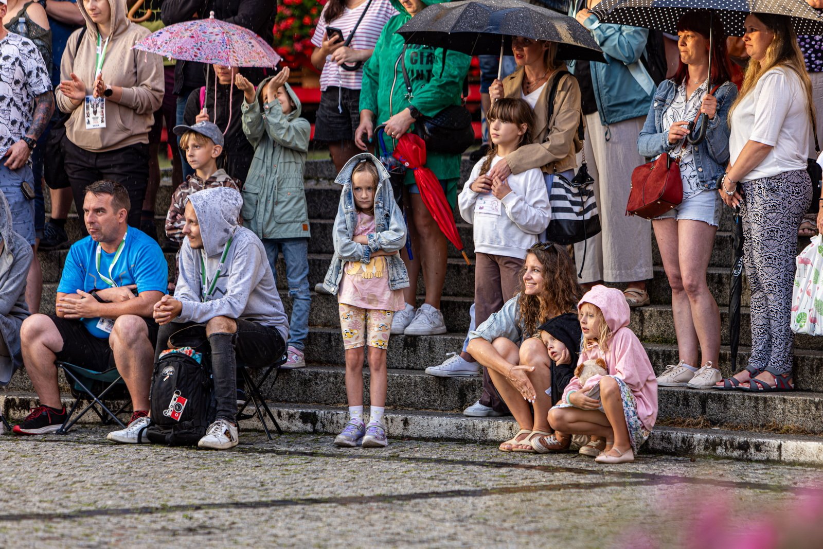 teatry-uliczne-czerwony-klaun-fotogaleria-125936