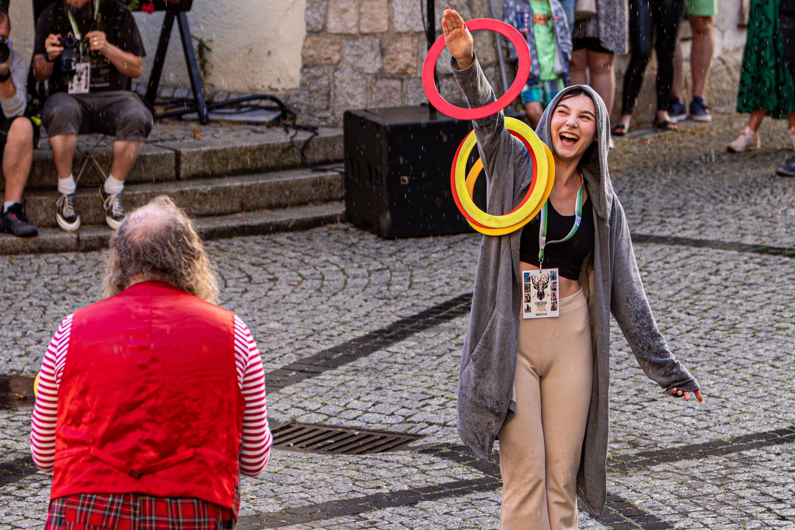 teatry-uliczne-czerwony-klaun-fotogaleria-125936