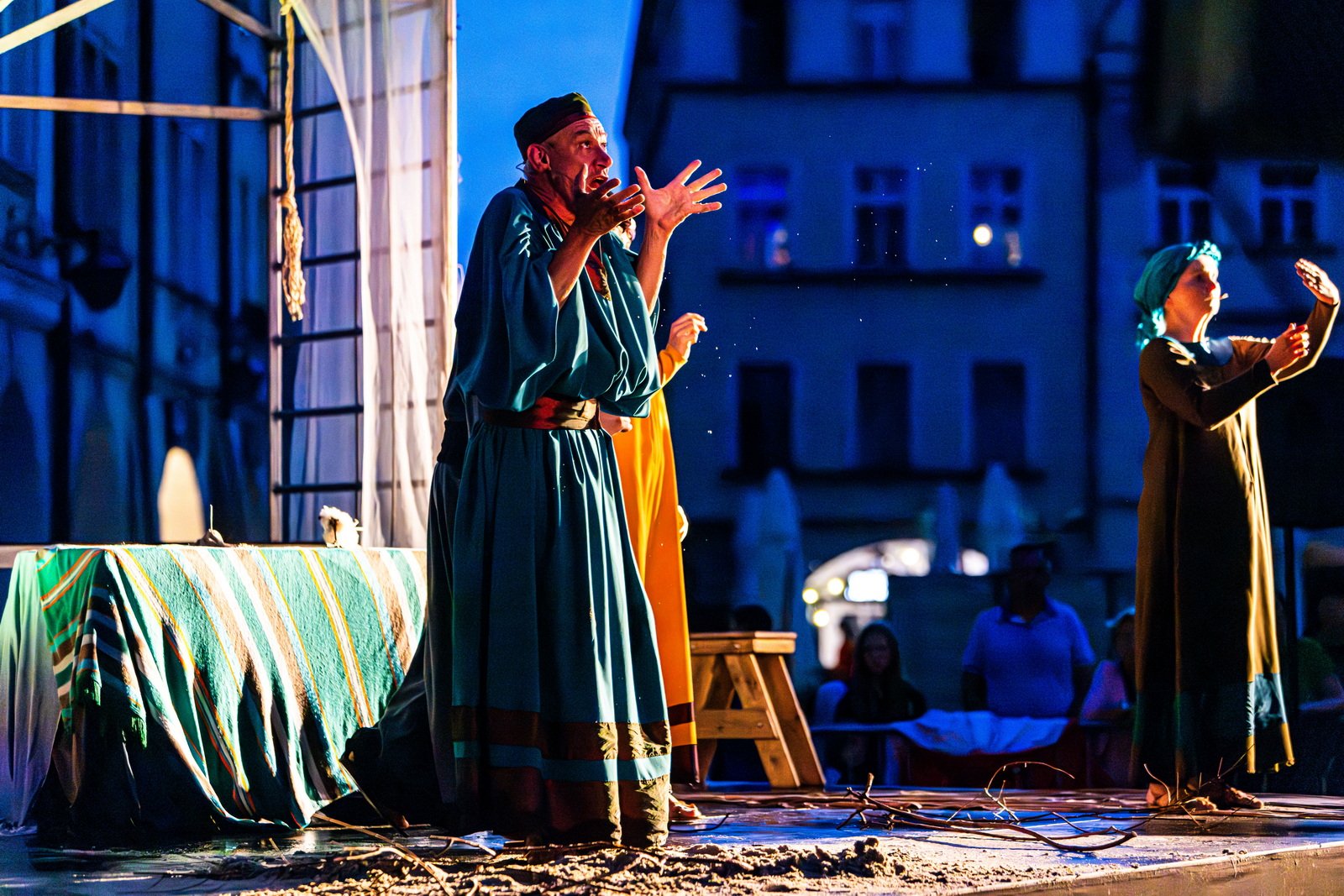 teatry-uliczne-teatr-a-z-gliwic-fotogaleria-125937