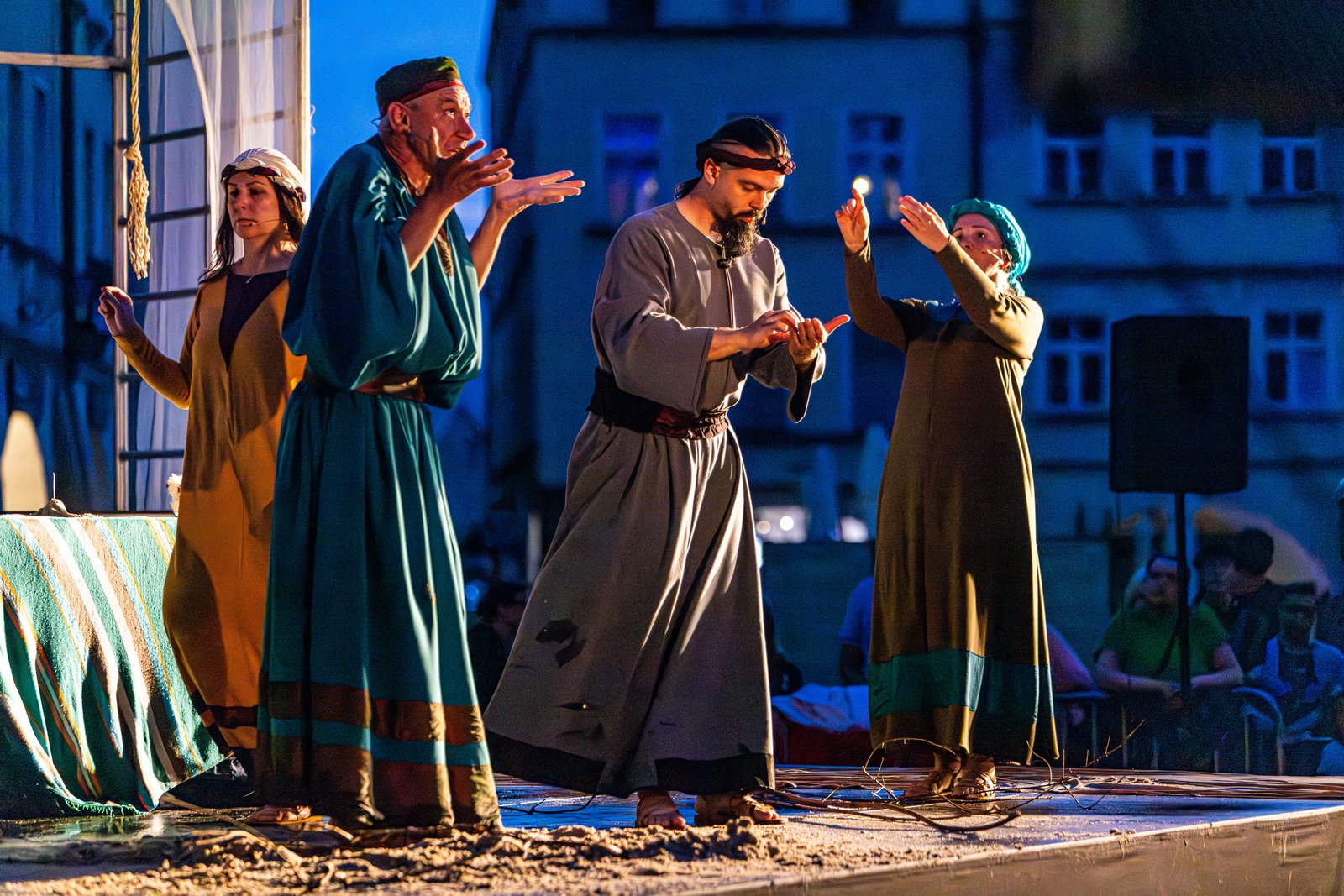 teatry-uliczne-teatr-a-z-gliwic-fotogaleria-125937