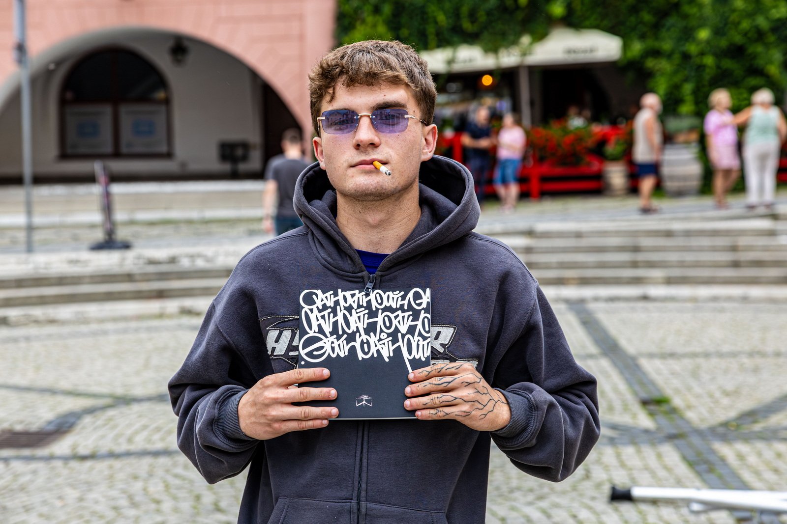 teatry-uliczne-szalay-drugi-dzien-w-strugach-deszczu-125956