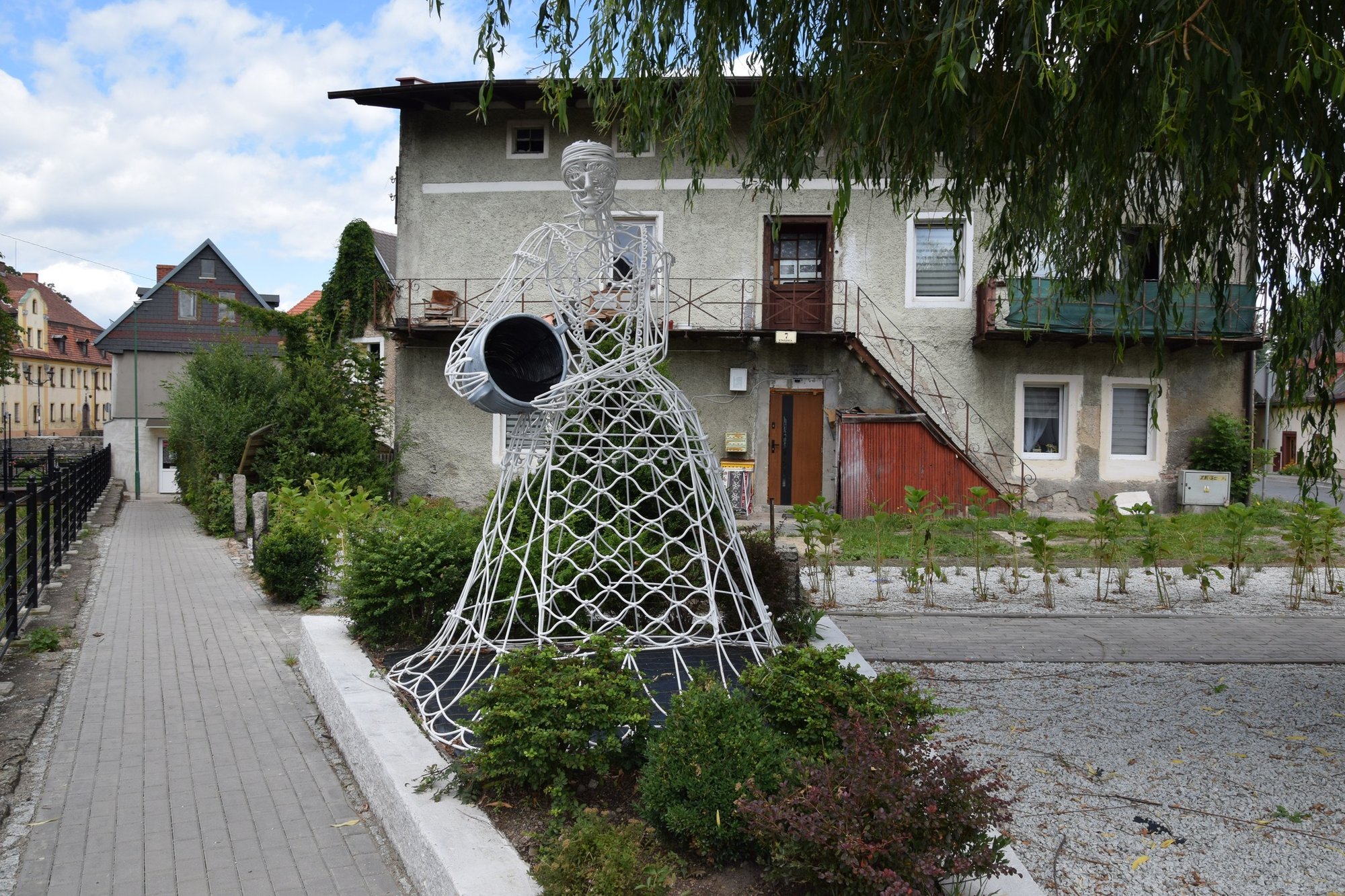 skwer-pod-wierzba-juz-gotowy-126072
