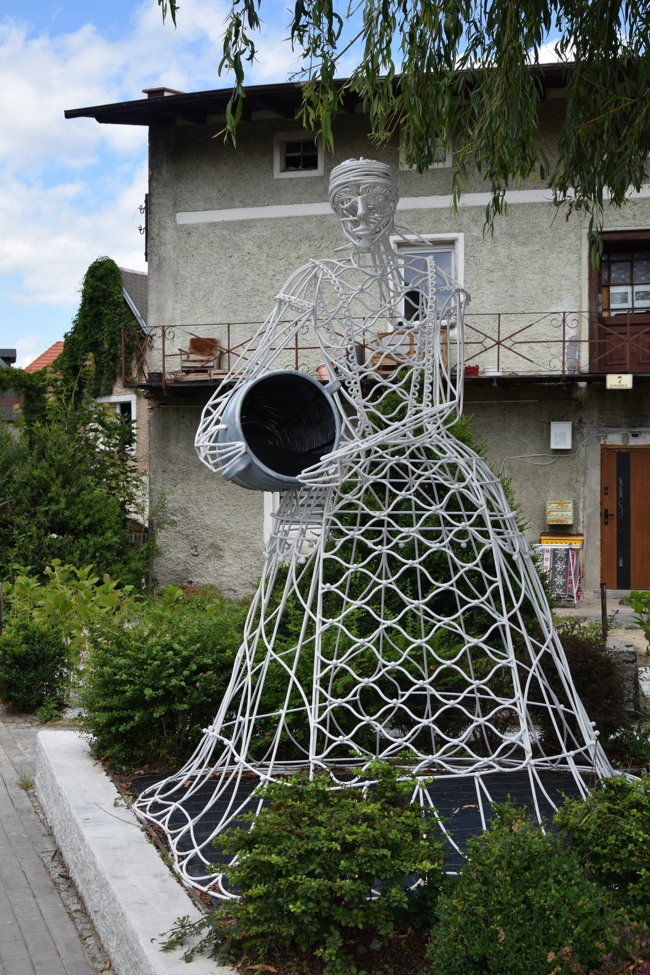 skwer-pod-wierzba-juz-gotowy-126072