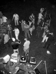 relacja-z-ostatniego-soundsystemu-w-cieplickim-amfiteatrze-1261