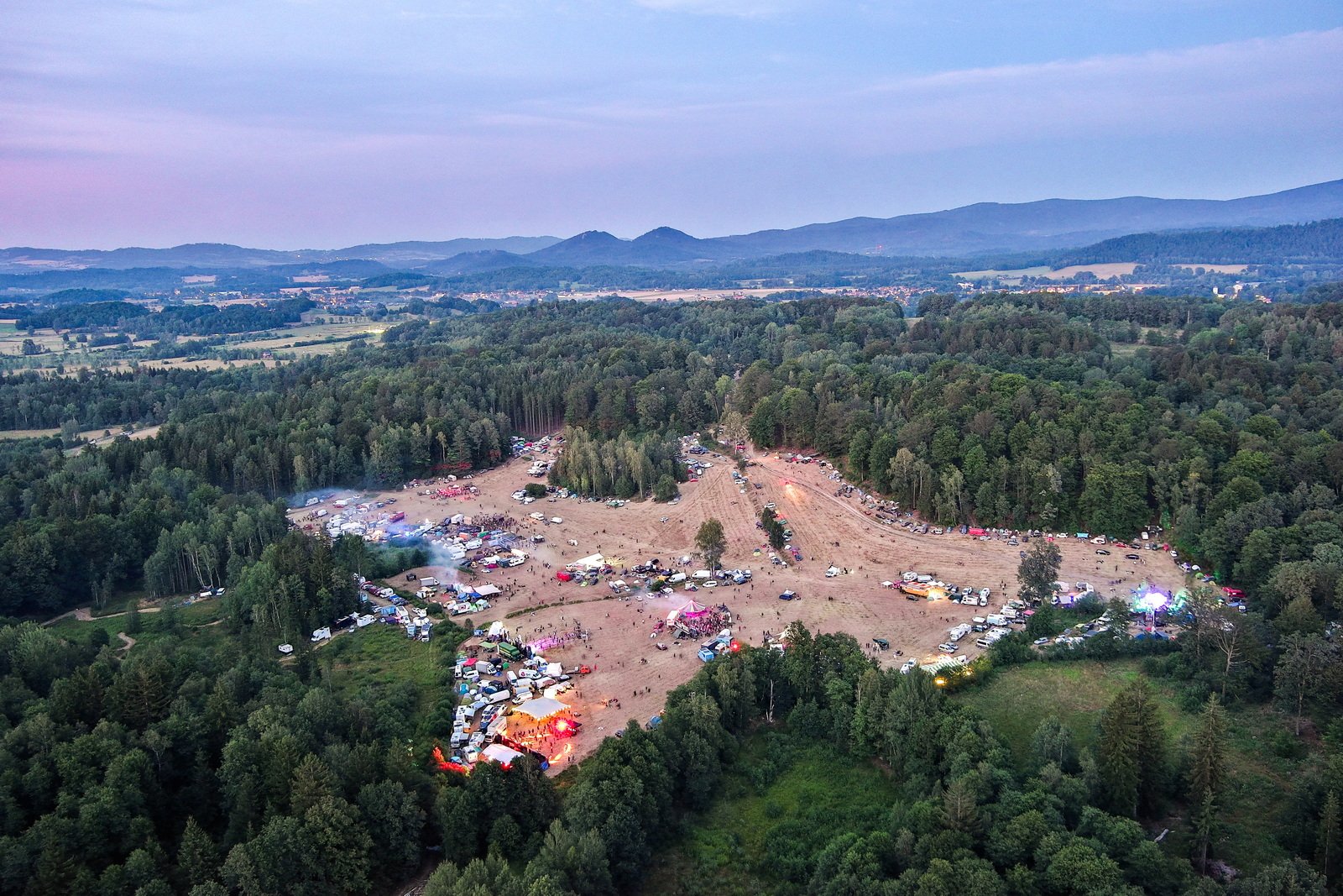 w-staniszowie-zabawa-trwa-126110