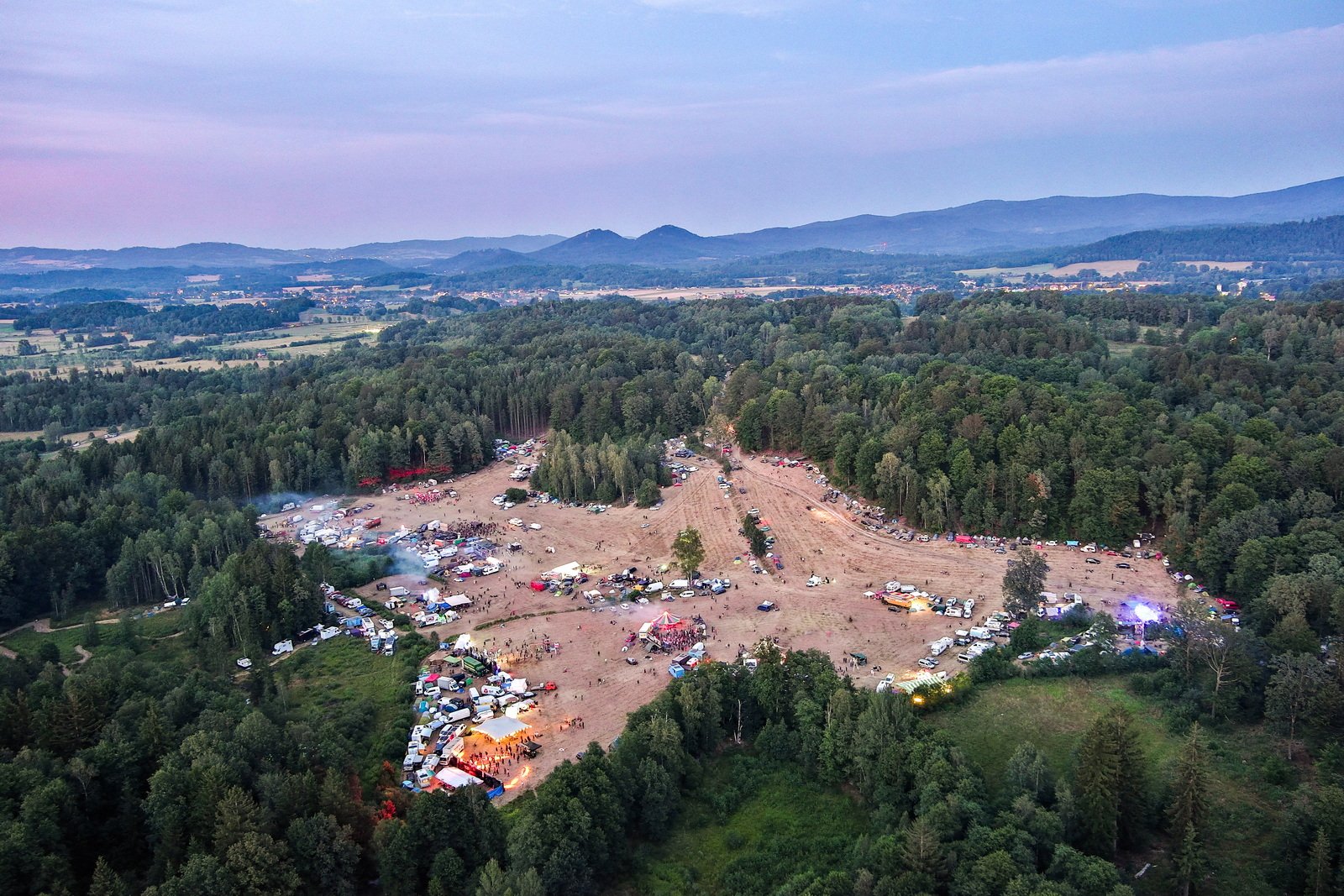 w-staniszowie-zabawa-trwa-126110